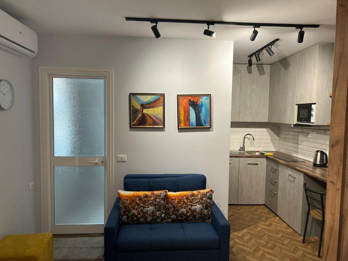 Florent'S Superb Studio, Free Parking & Garden!! Tirana Zewnętrze zdjęcie