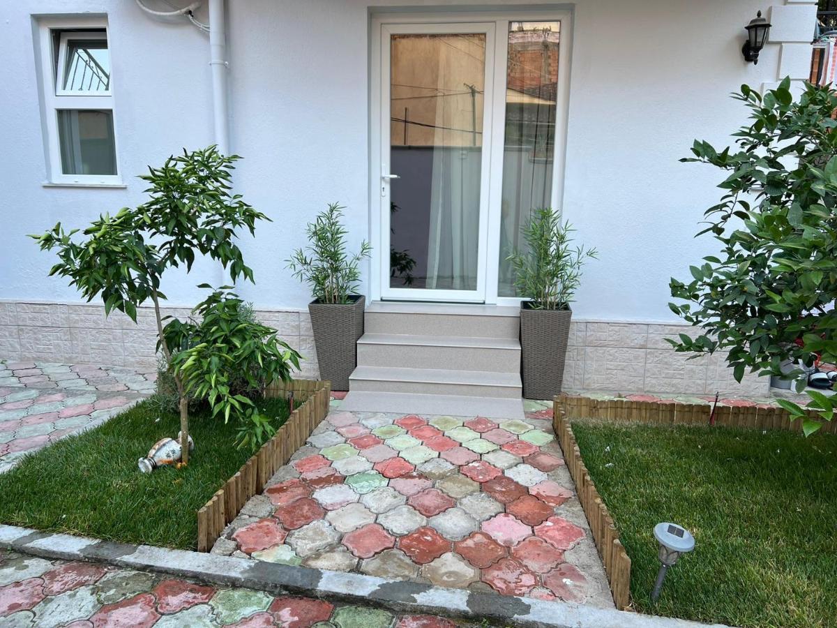 Florent'S Superb Studio, Free Parking & Garden!! Tirana Zewnętrze zdjęcie