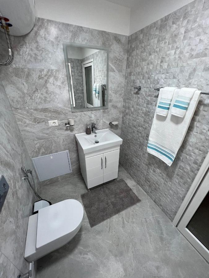 Florent'S Superb Studio, Free Parking & Garden!! Tirana Zewnętrze zdjęcie